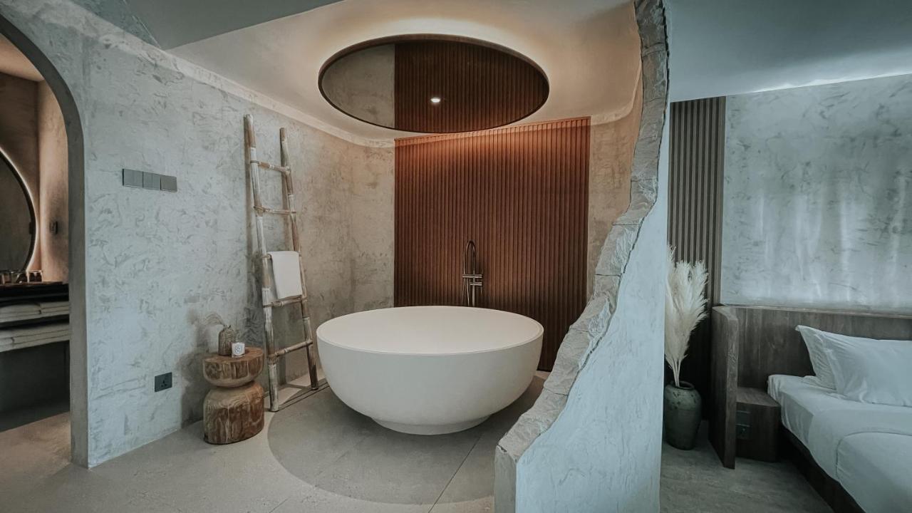 The Cara Boutique Hotel 4*